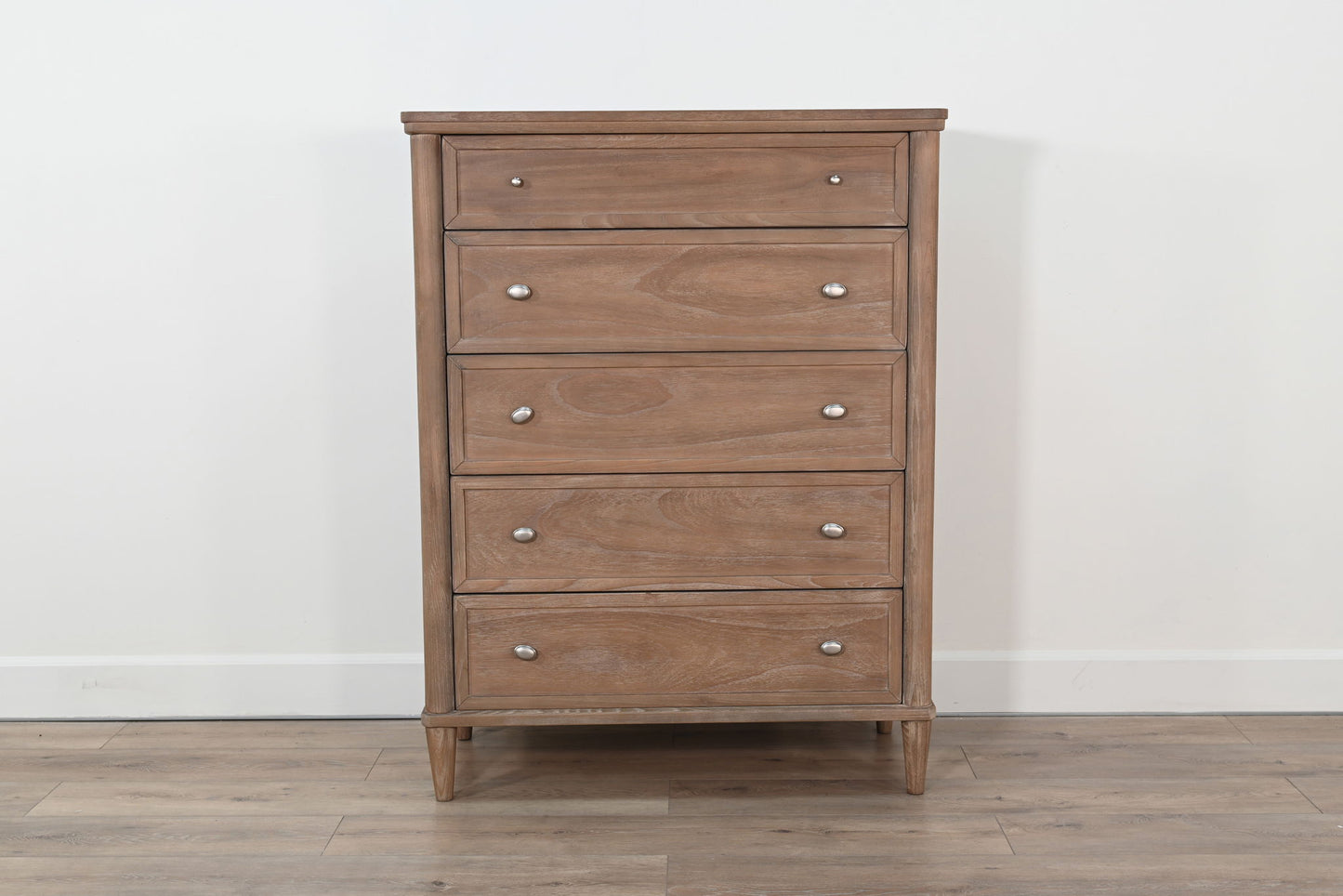 5-Drawer Chest With Tapered Legs - Oak Grove