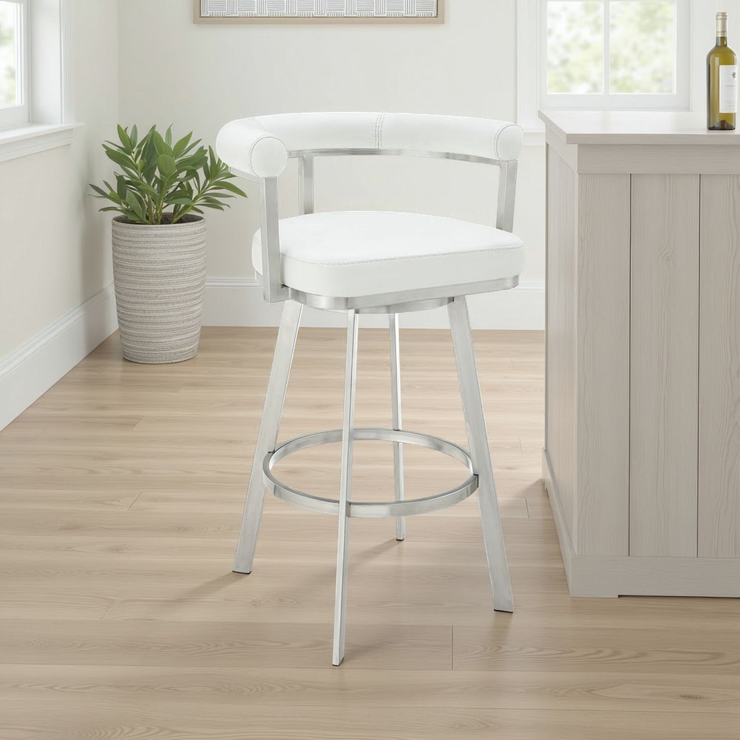 Magnolia - Swivel Stool