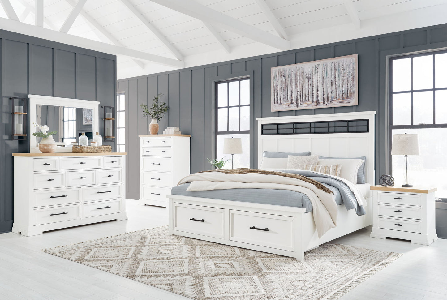 Ashbryn - Panel Storage Bedroom Set